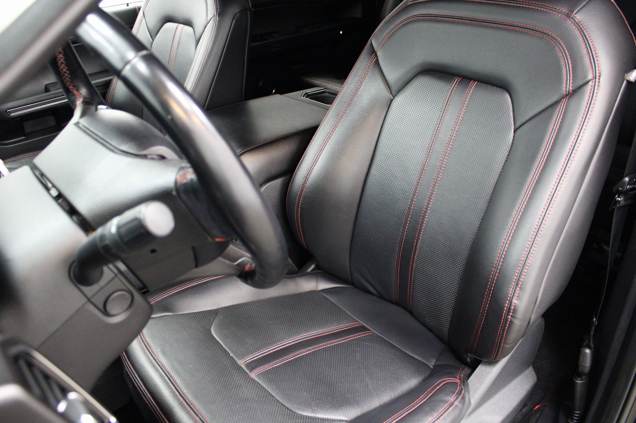 Used 2021 Ford Expedition Max Limited w/ Equipment Group 303A image 14