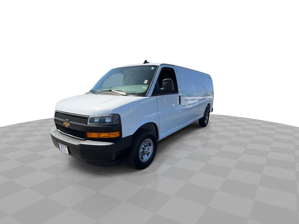 Used 2025 Chevrolet Express 2500 Extended w/ Driver Convenience Package RWD image 4