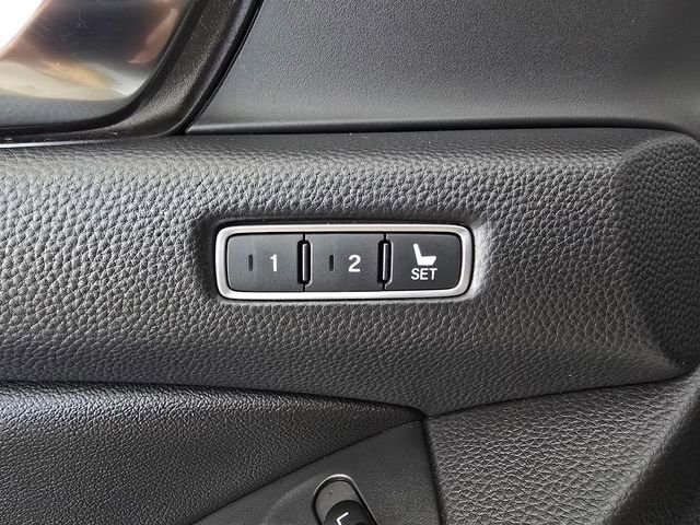 Used 2021 Honda Accord Touring image 19