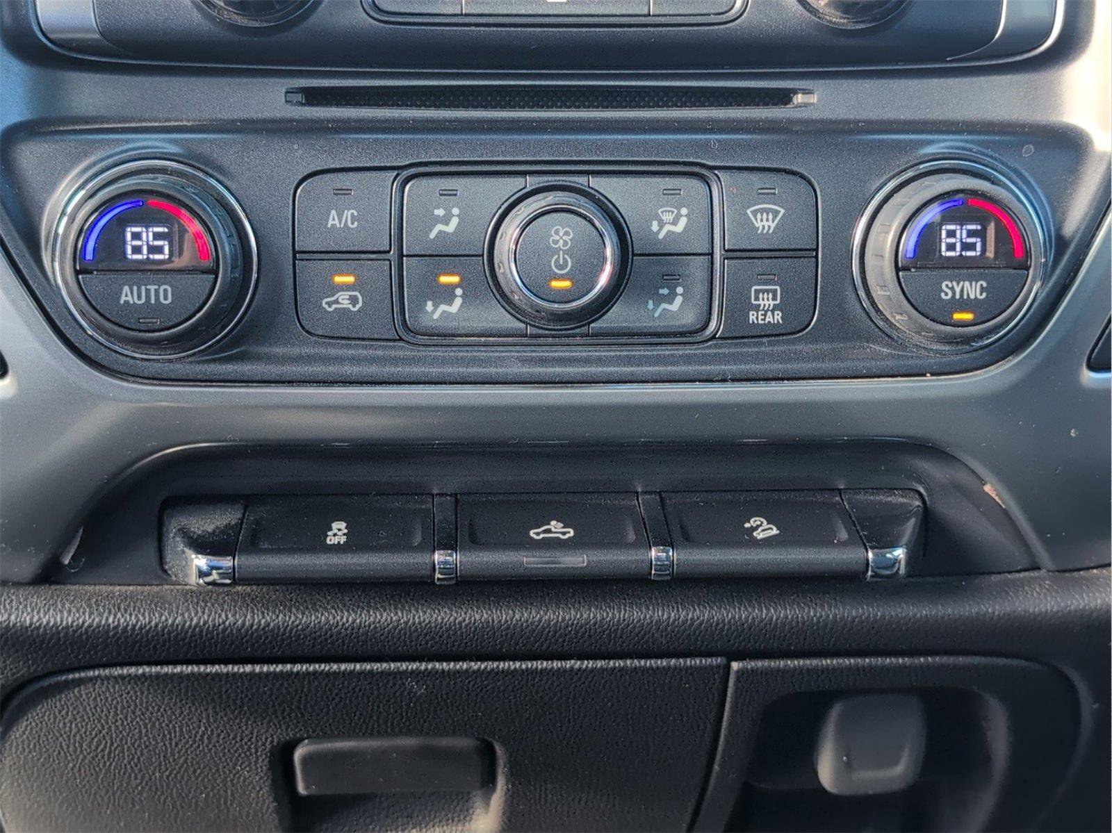 Used 2017 Chevrolet Silverado 1500 LT w/ All Star Edition image 23