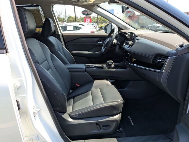 Used 2023 Nissan Rogue SL w/ SL Premium Package image 40