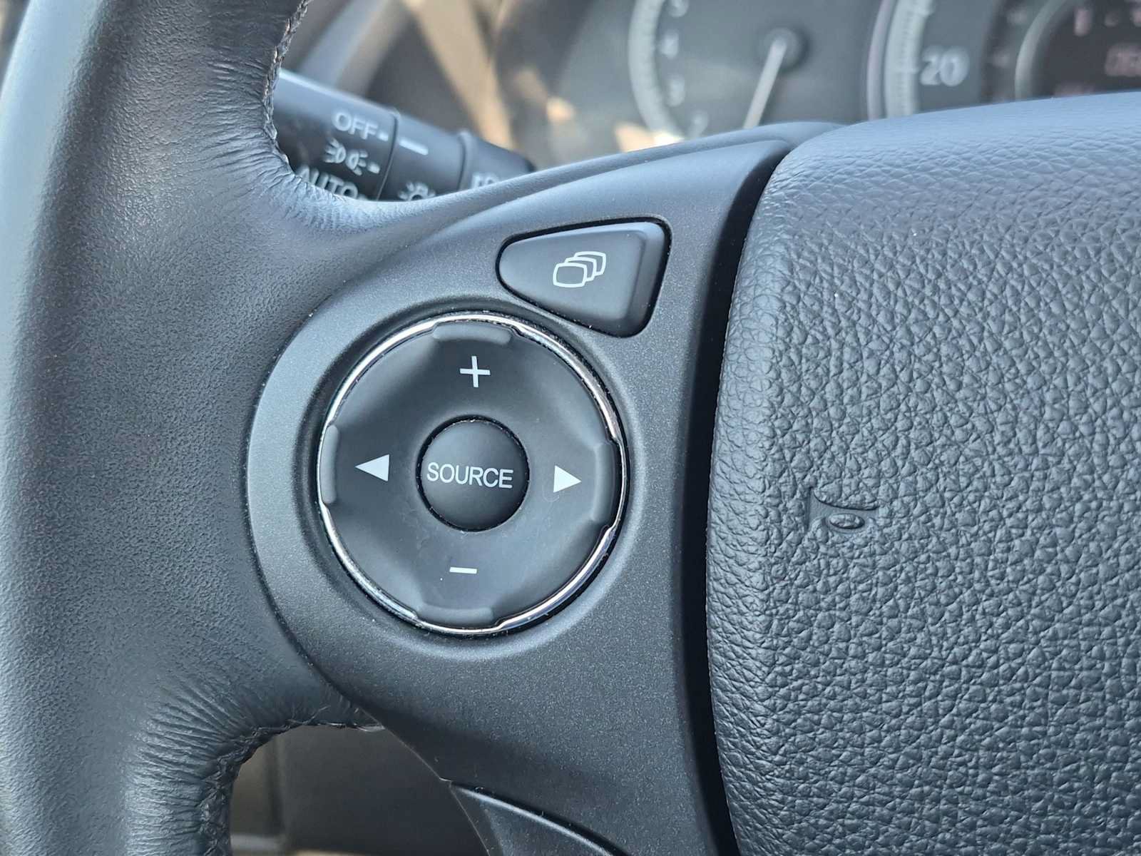 Used 2014 Honda Accord EX-L image 23