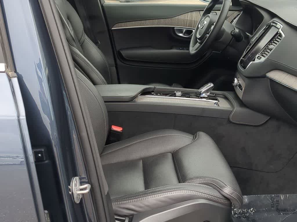 Used 2024 Volvo XC90 B6 Ultimate AWD/4WD image 20