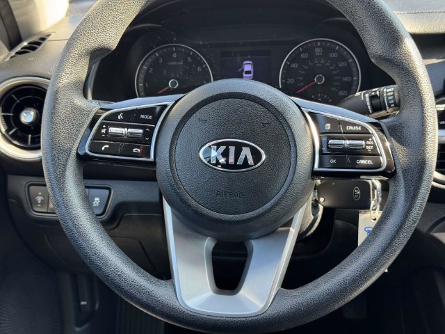 Used 2020 Kia Forte LXS FWD image 16