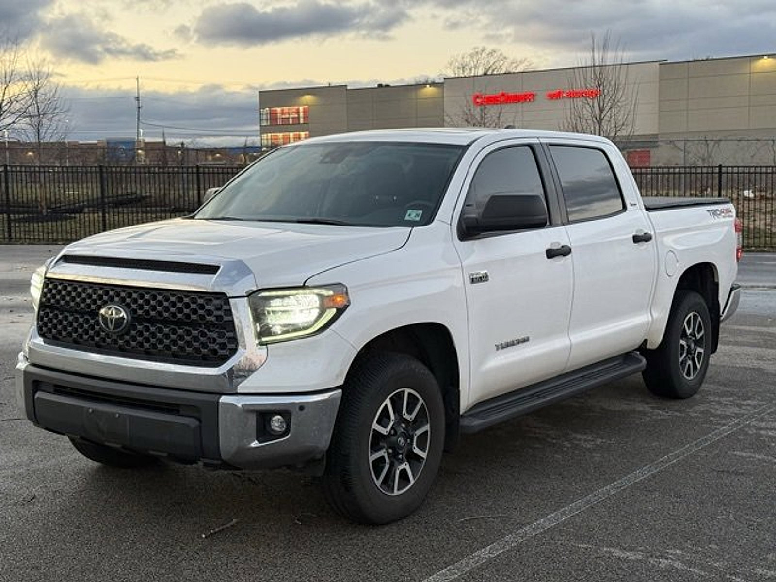 Used 2021 Toyota Tundra SR5 image 3