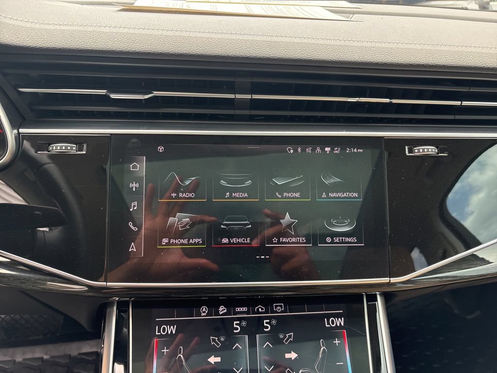 Used 2023 Audi Q7 2.0T Premium Plus w/ Premium Plus Package AWD/4WD image 20