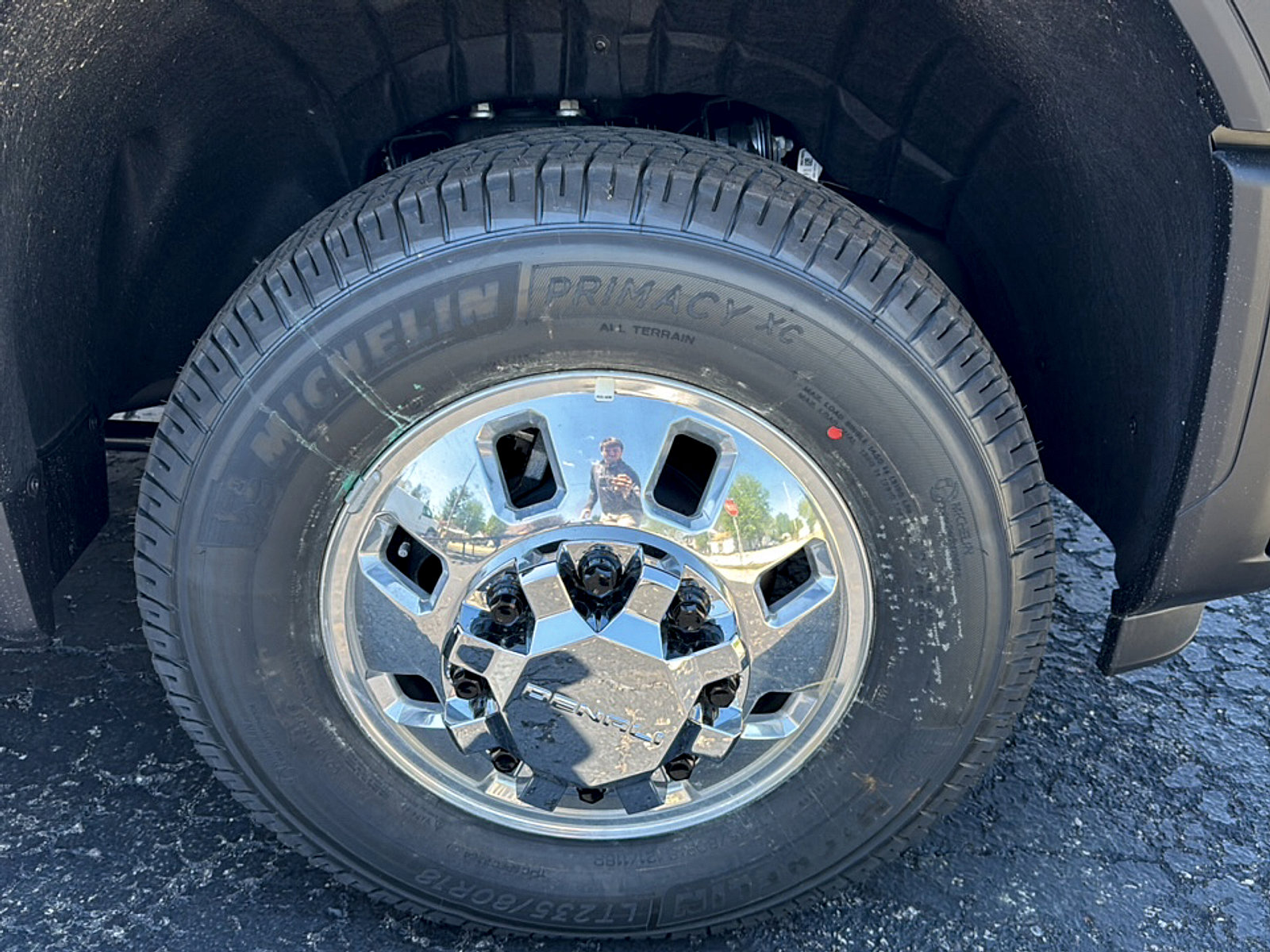 New 2026 GMC Sierra 3500 Denali Ultimate AWD/4WD image 4
