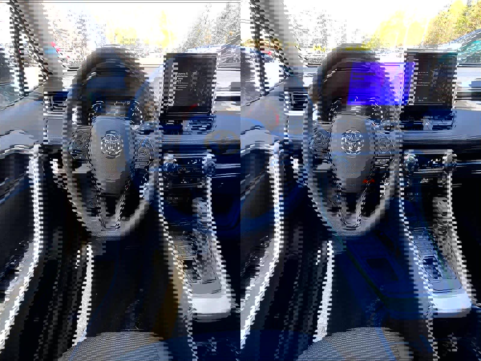 Used 2025 Toyota RAV4 LE image 17