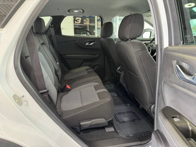 Used 2023 Chevrolet Blazer LT FWD image 13