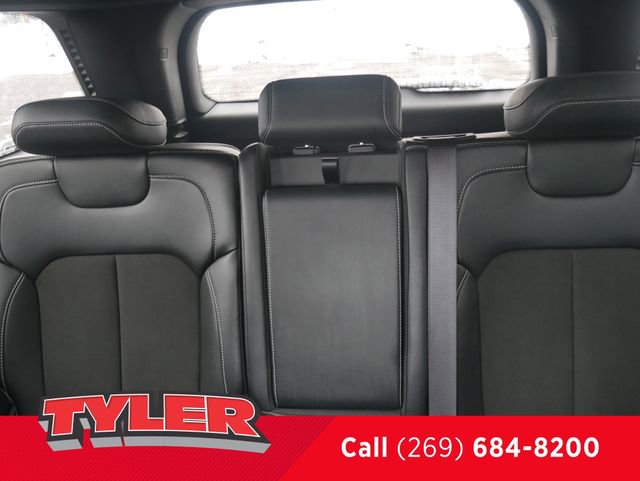 Certified 2023 Jeep Grand Cherokee Altitude image 40