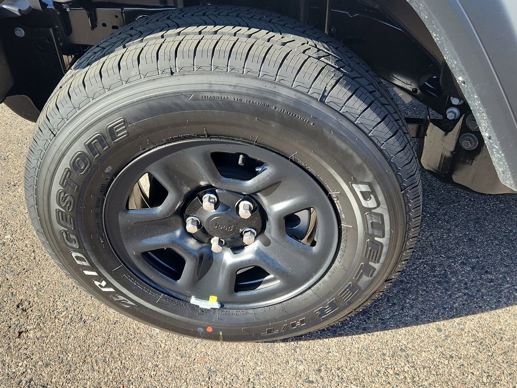 New 2026 Jeep Gladiator Sport image 10