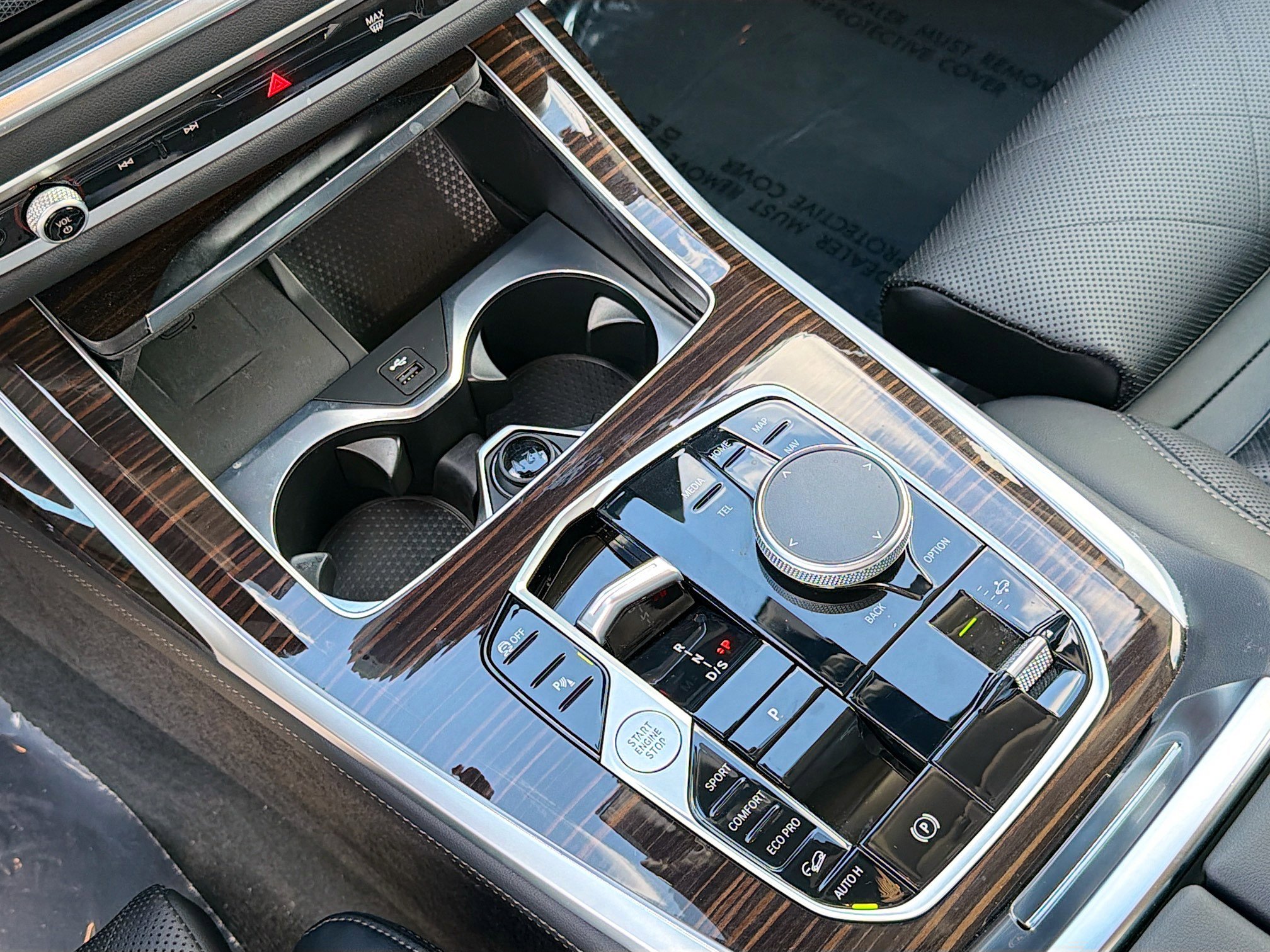 Used 2026 BMW X7 xDrive40i AWD/4WD image 30