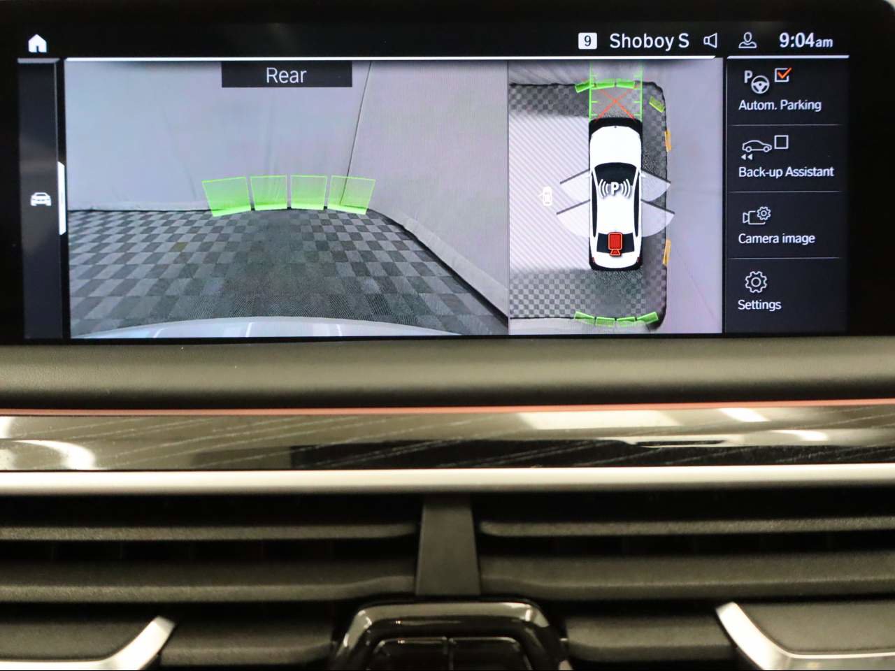 Used 2022 BMW 750i xDrive w/ Executive Package image 14