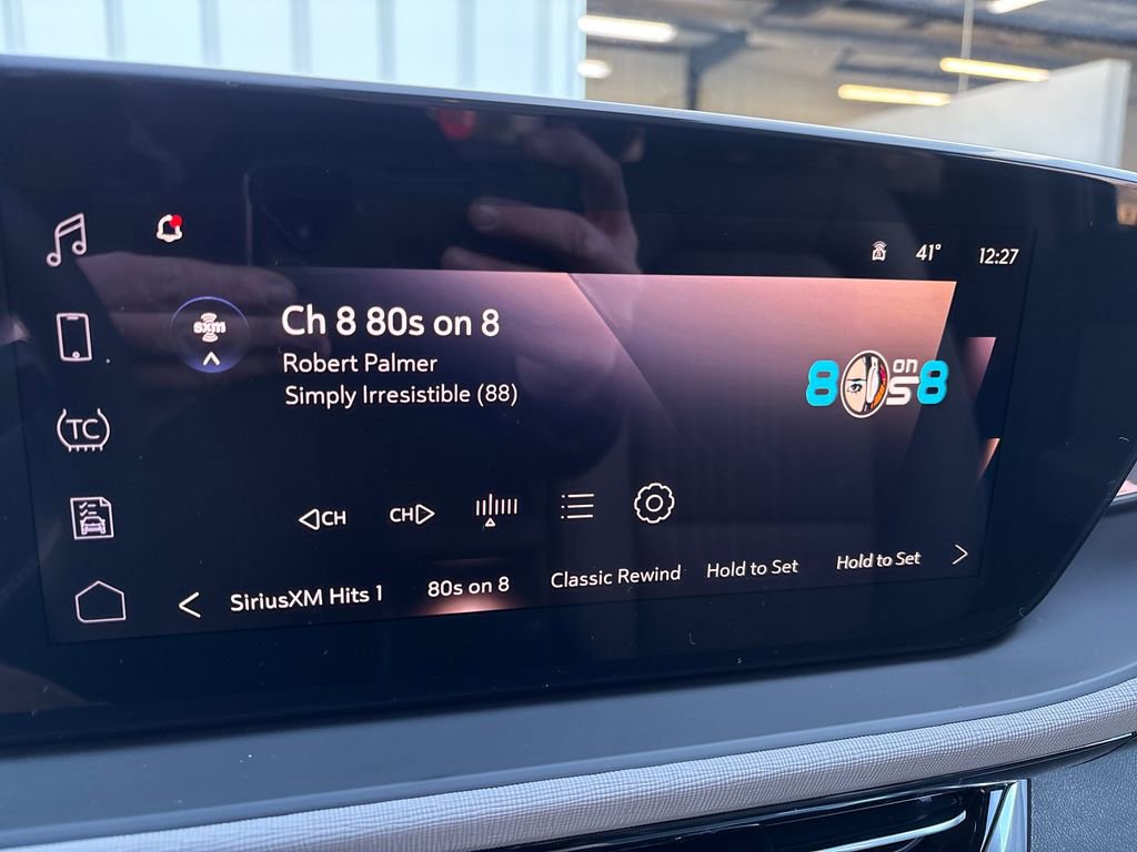 New 2026 Buick Envista Avenir image 25
