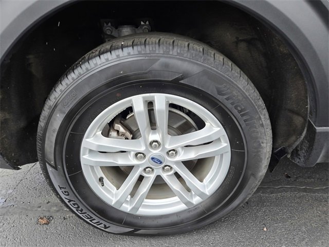 Used 2024 Ford Explorer XLT w/ Equipment Group 202A image 42