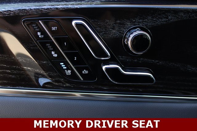 New 2026 Cadillac Escalade IQ Luxury 1 image 16