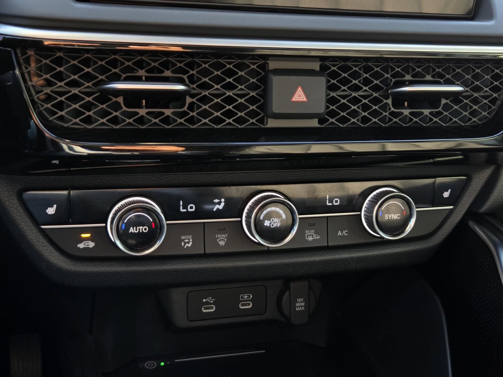 Used 2025 Acura ADX AWD image 23