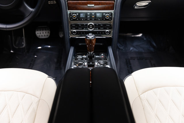 Used 2017 Bentley Mulsanne RWD image 9
