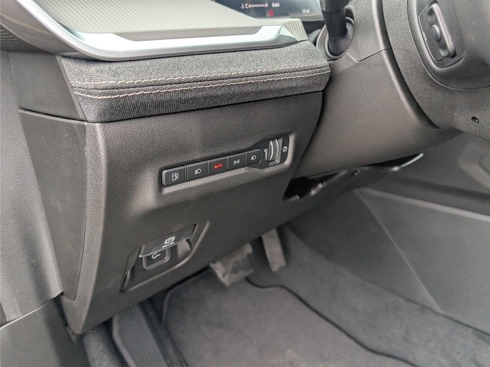 New 2026 Jeep Cherokee Laredo AWD/4WD image 17