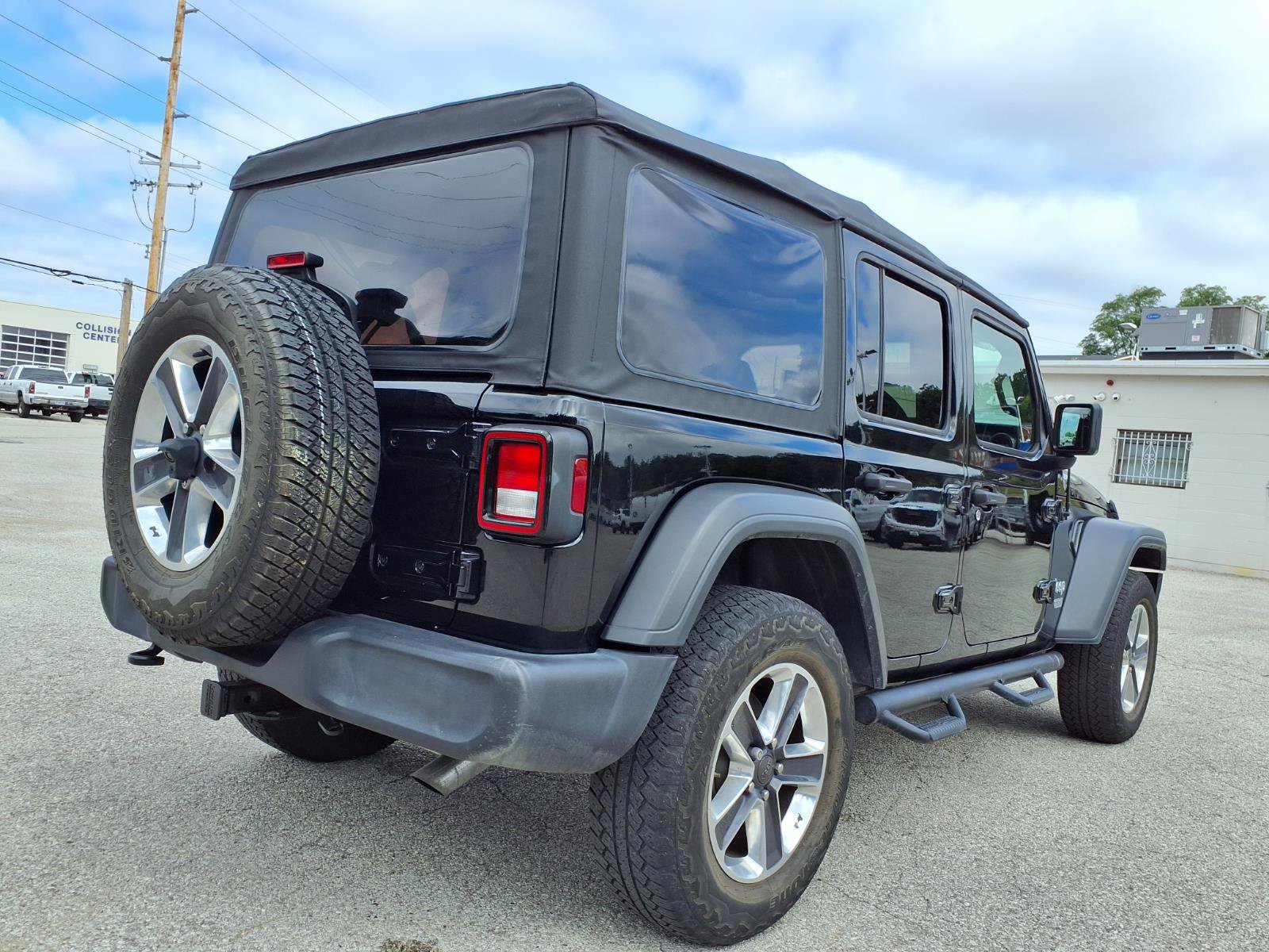 Used 2018 Jeep Wrangler Unlimited Sport AWD/4WD image 32