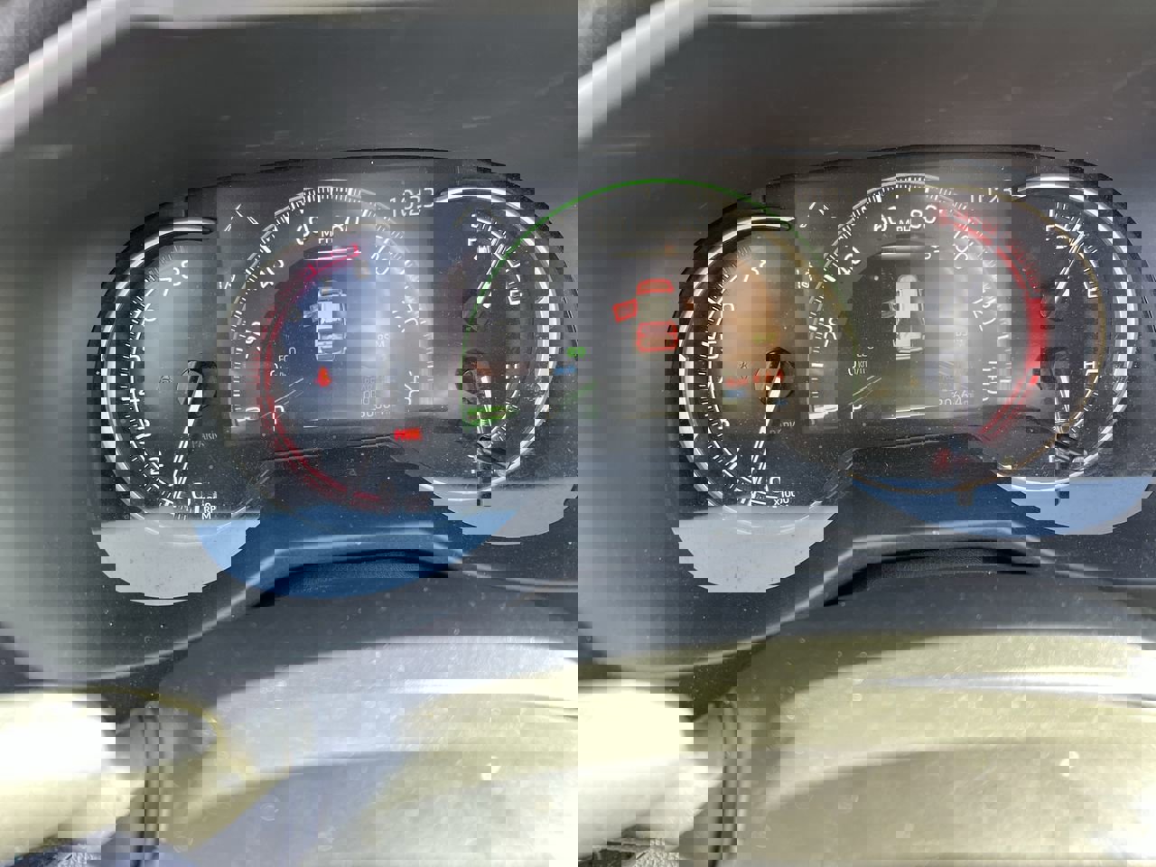 Used 2024 Toyota RAV4 XLE image 21