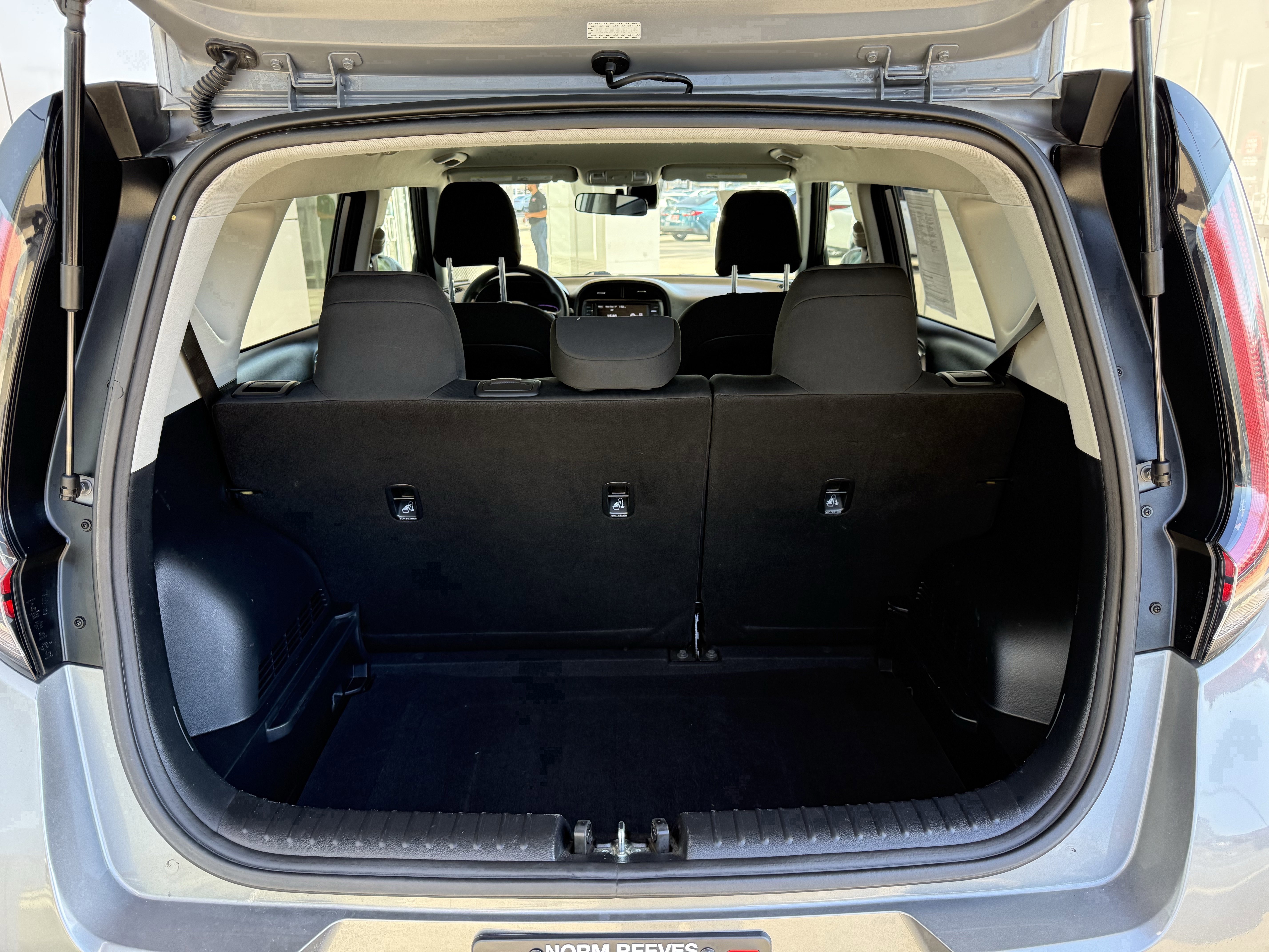 Used 2023 Kia Soul LX w/ Option Group 015 image 33