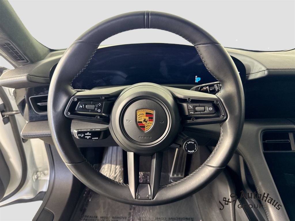 Used 2022 Porsche Taycan GTS AWD/4WD image 12