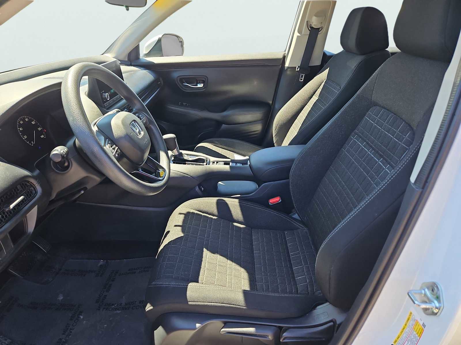 Certified 2023 Honda HR-V LX image 26