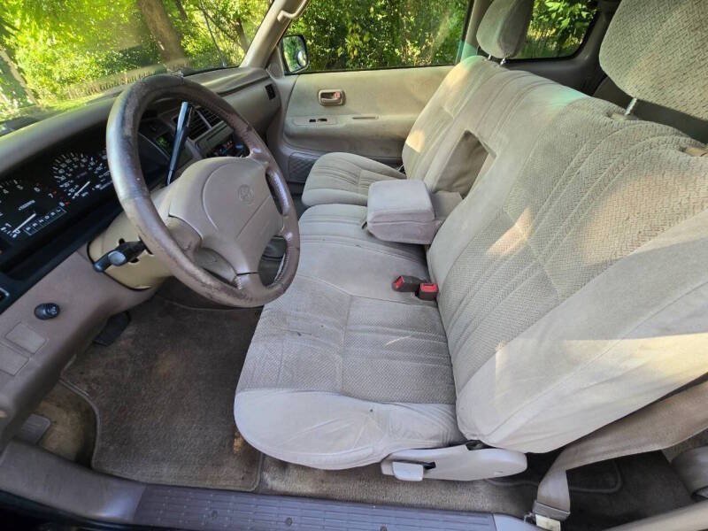 Used 1998 Toyota T100 SR5 w/ Value Pkg AWD/4WD image 2