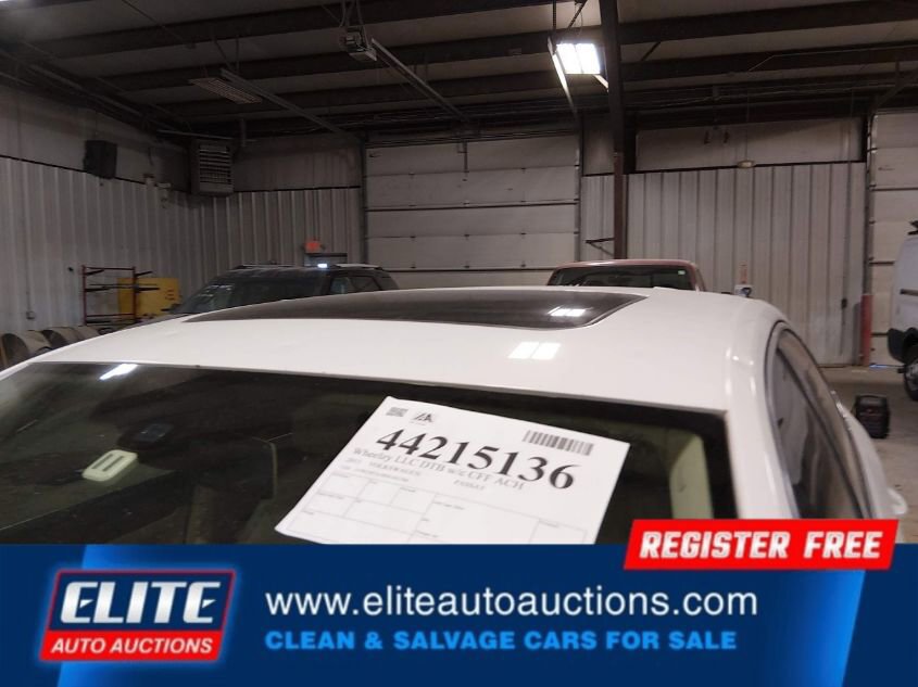 Used 2013 Volkswagen Passat 3.6 SEL Premium image 23