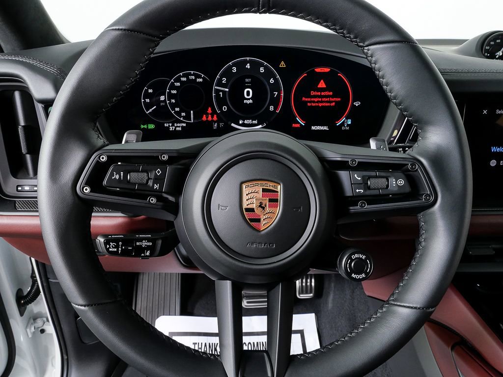 New 2026 Porsche Cayenne GTS image 9