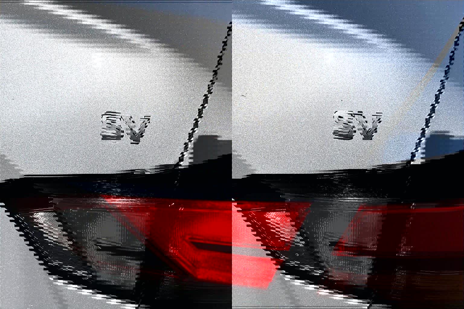 Used 2024 Nissan Altima 2.5 SV image 10