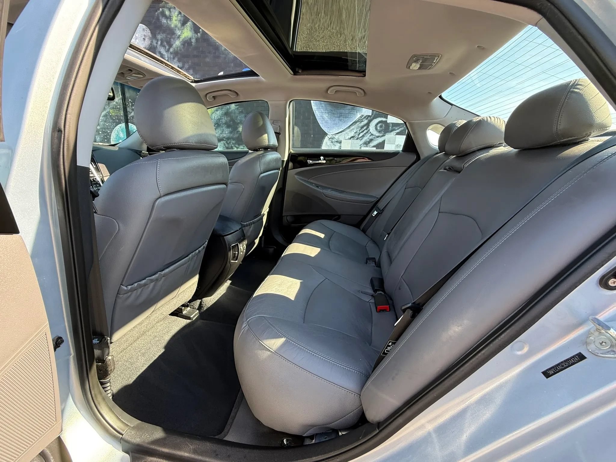 Used 2012 Hyundai Sonata Limited FWD image 13
