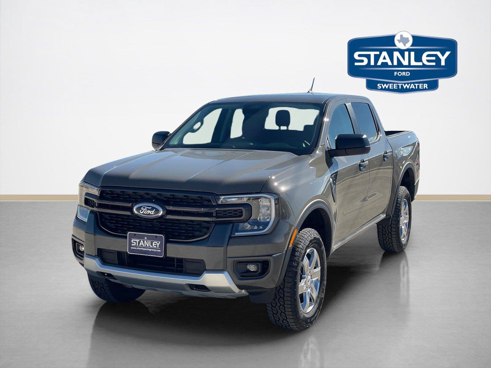 New 2026 Ford Ranger XLT w/ FX4 Off-Road Package AWD/4WD image 3
