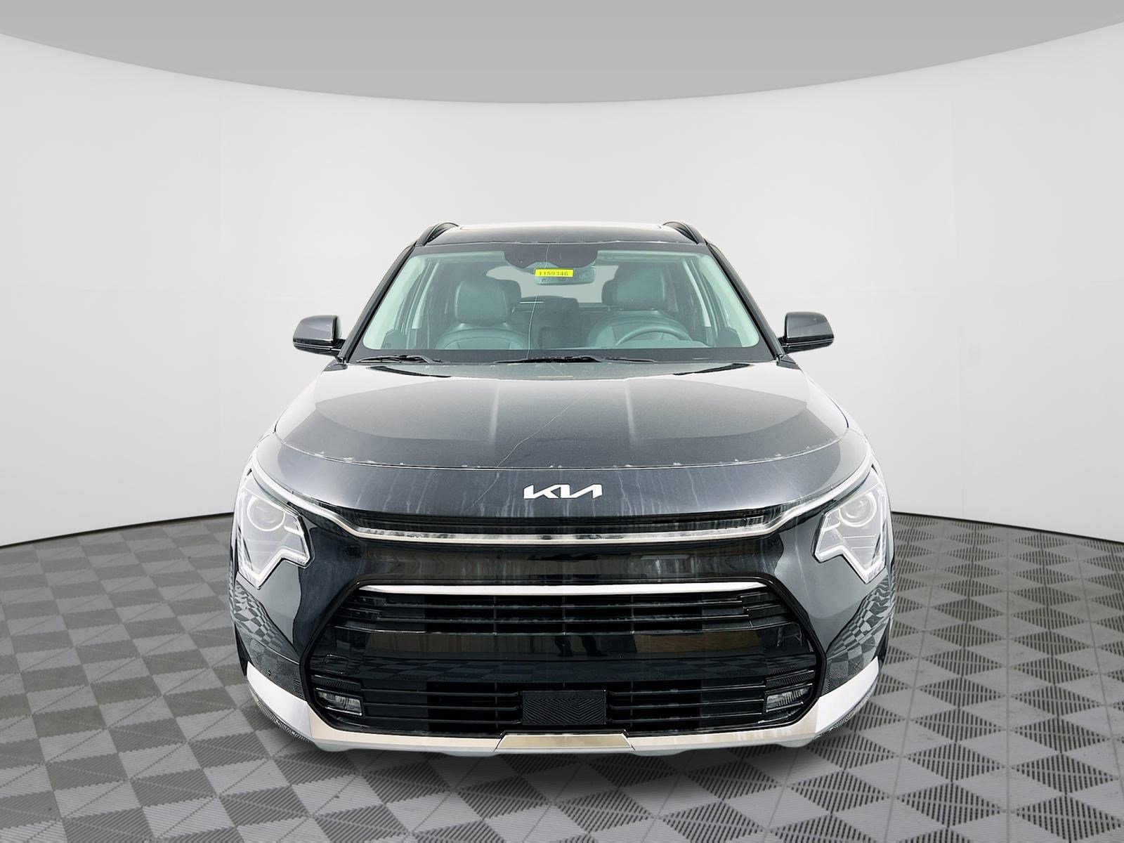 New 2025 Kia Niro EX Touring image 28