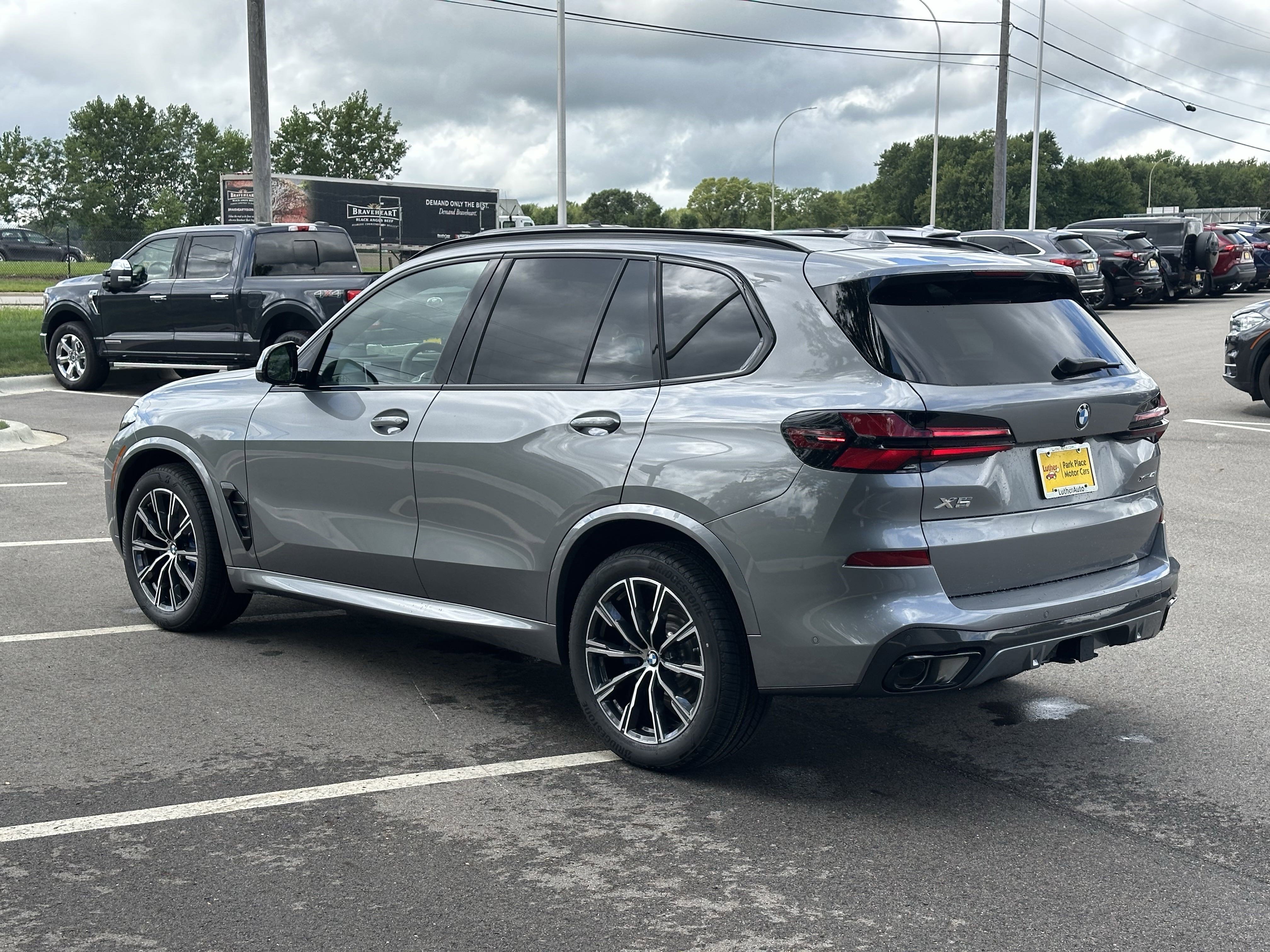 New 2026 BMW X5 xDrive40i image 5