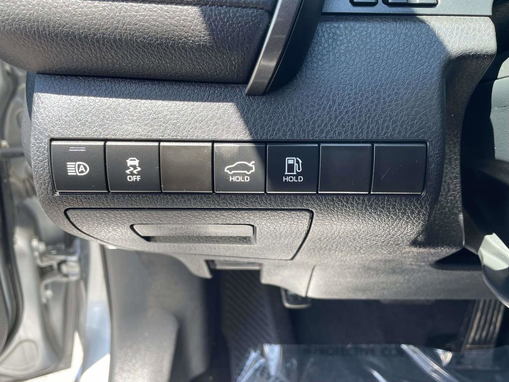 Used 2023 Toyota Camry SE FWD image 23