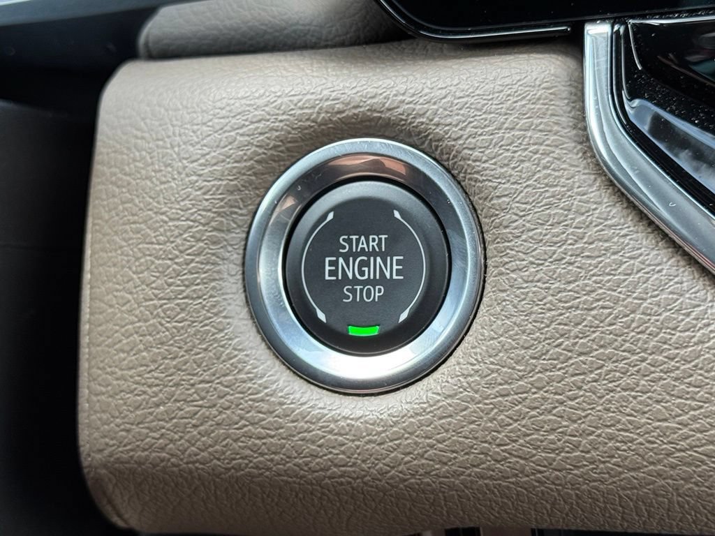 Used 2026 GMC Canyon Denali AWD/4WD image 26