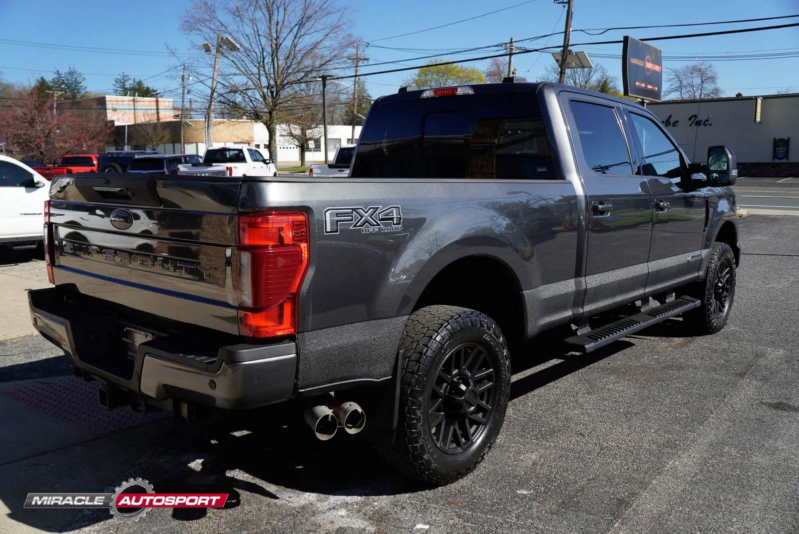 Used 2020 Ford F350 Lariat image 8