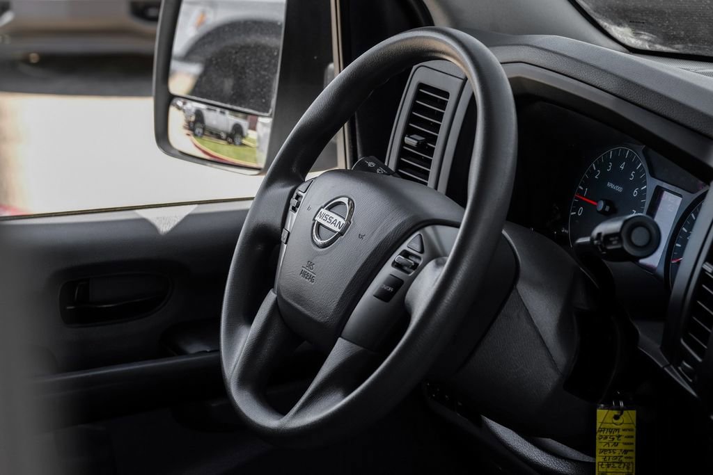 Used 2017 Nissan NV 2500 SV image 10