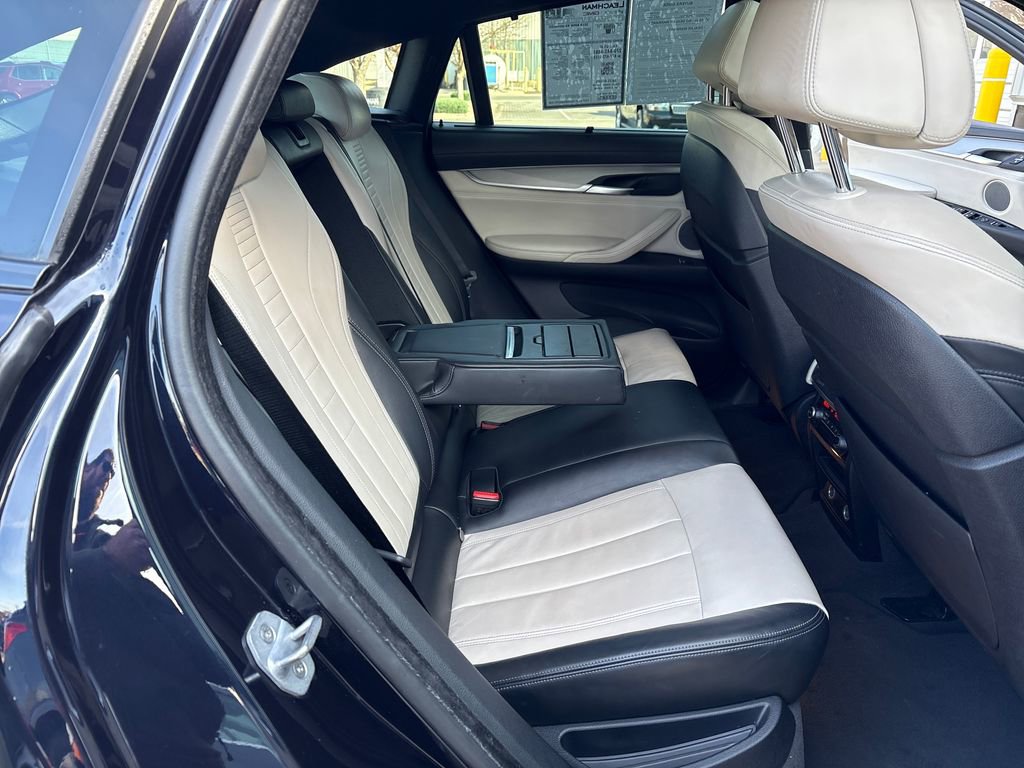 Used 2018 BMW X6 sDrive35i w/ M Sport Package image 39