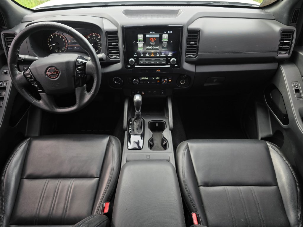 Used 2022 Nissan Frontier PRO-4X AWD/4WD image 17