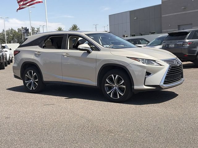 Used 2018 Lexus RX 450hL Premium w/ Premium Package AWD/4WD image 4