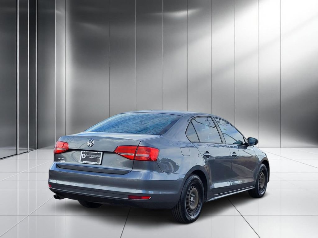 Used 2015 Volkswagen Jetta S image 24