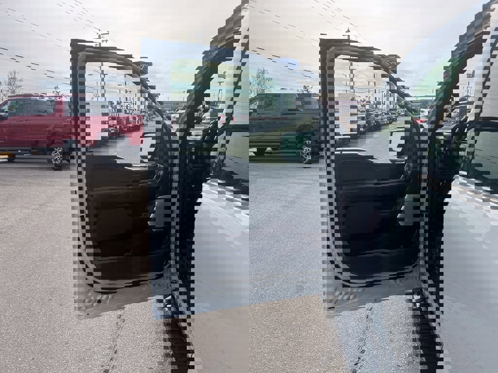 New 2026 Ford F150 Lariat w/ Equipment Group 502A High image 11