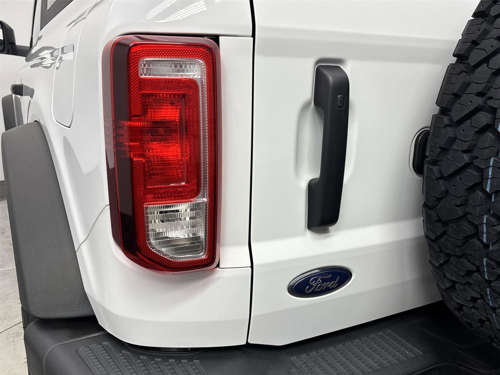 Used 2022 Ford Bronco Black Diamond image 19