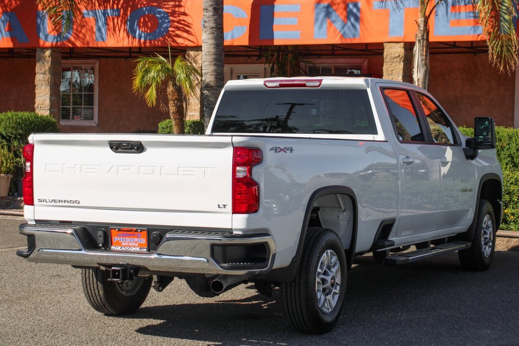 Used 2025 Chevrolet Silverado 2500 LT w/ Convenience Package image 9