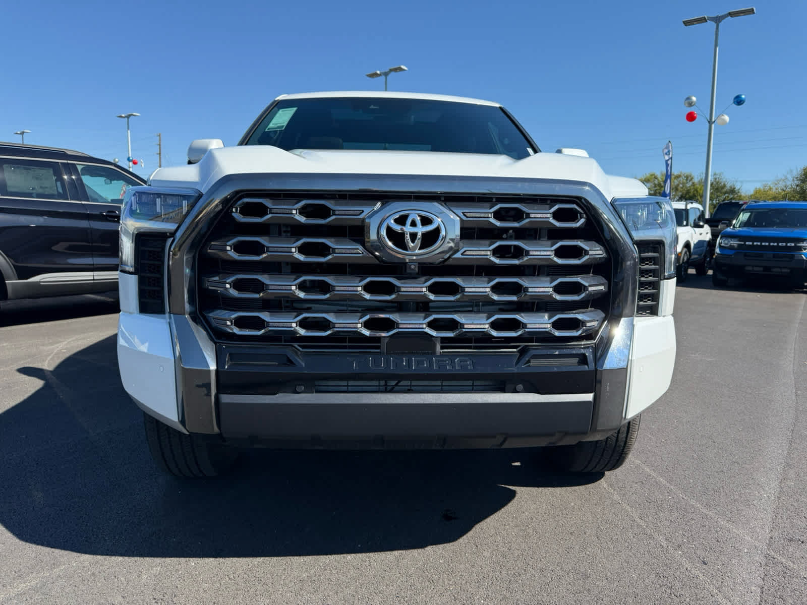 Used 2025 Toyota Tundra Platinum AWD/4WD image 23