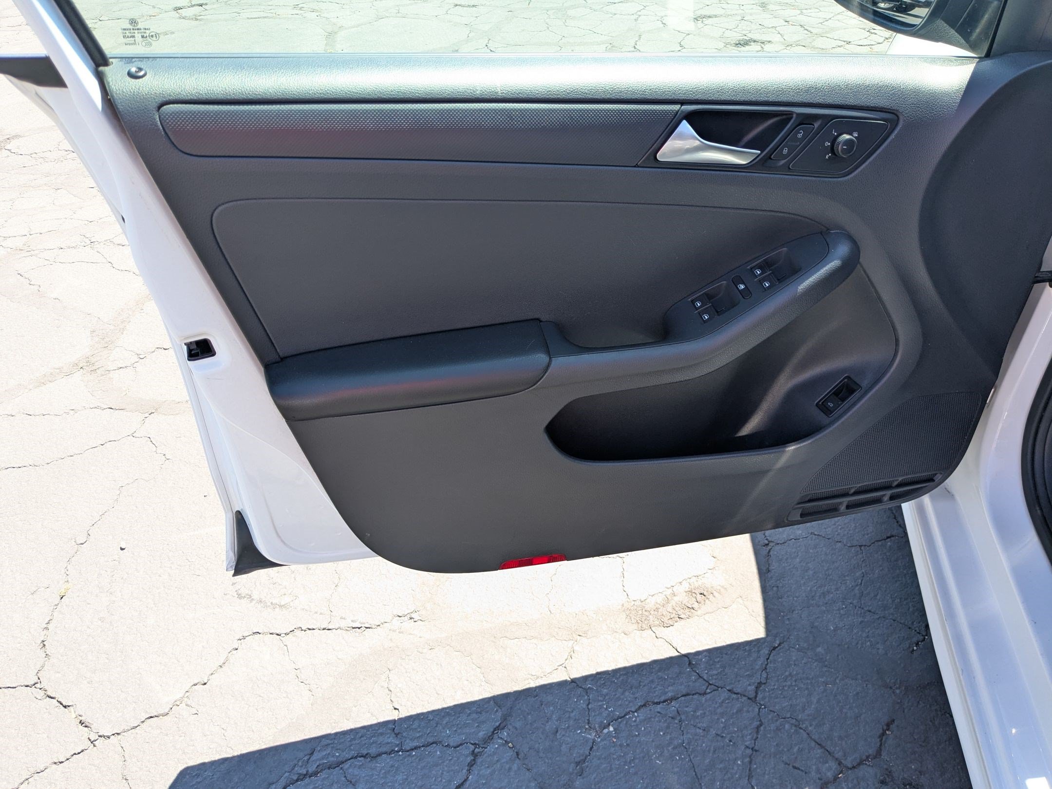 Used 2016 Volkswagen Jetta S FWD image 13