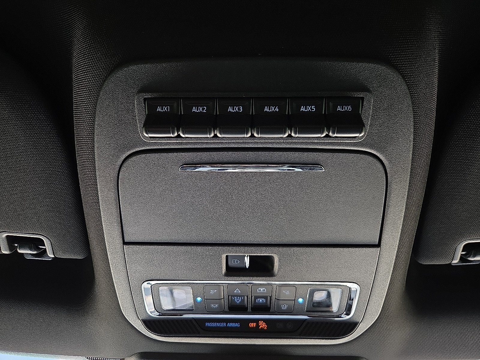 Used 2025 Ford F150 Raptor AWD/4WD image 18